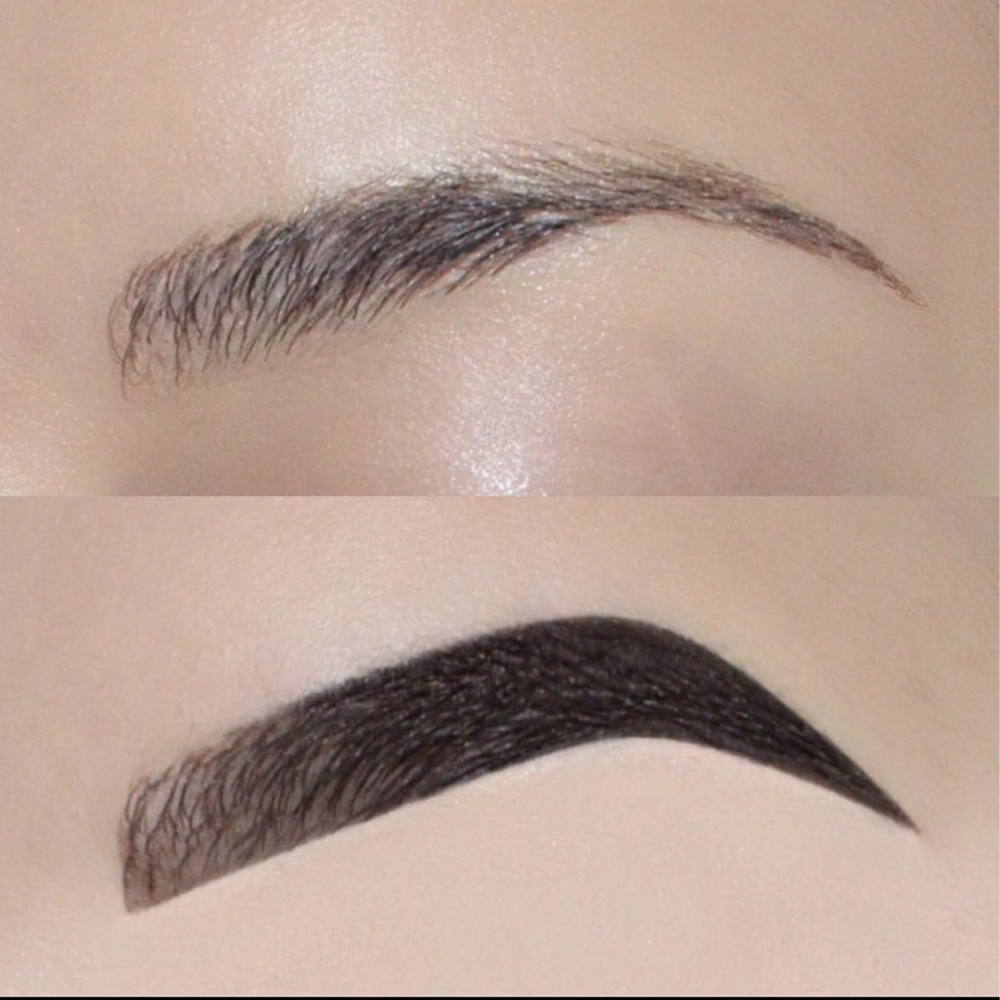 Brow Pomade - جل حواجب_0006_Layer 5
