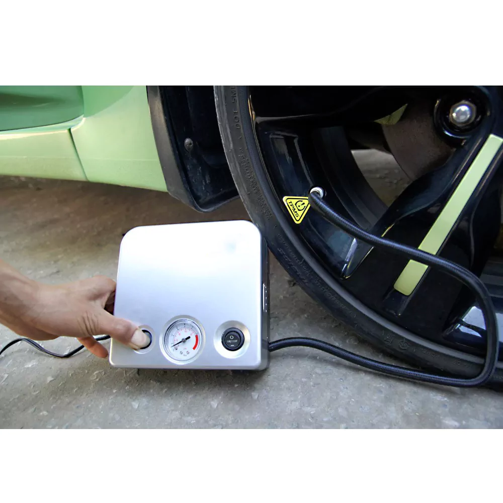 Car Tyres Air Compressor - المنفاخ العملي لإطارات السيارات9
