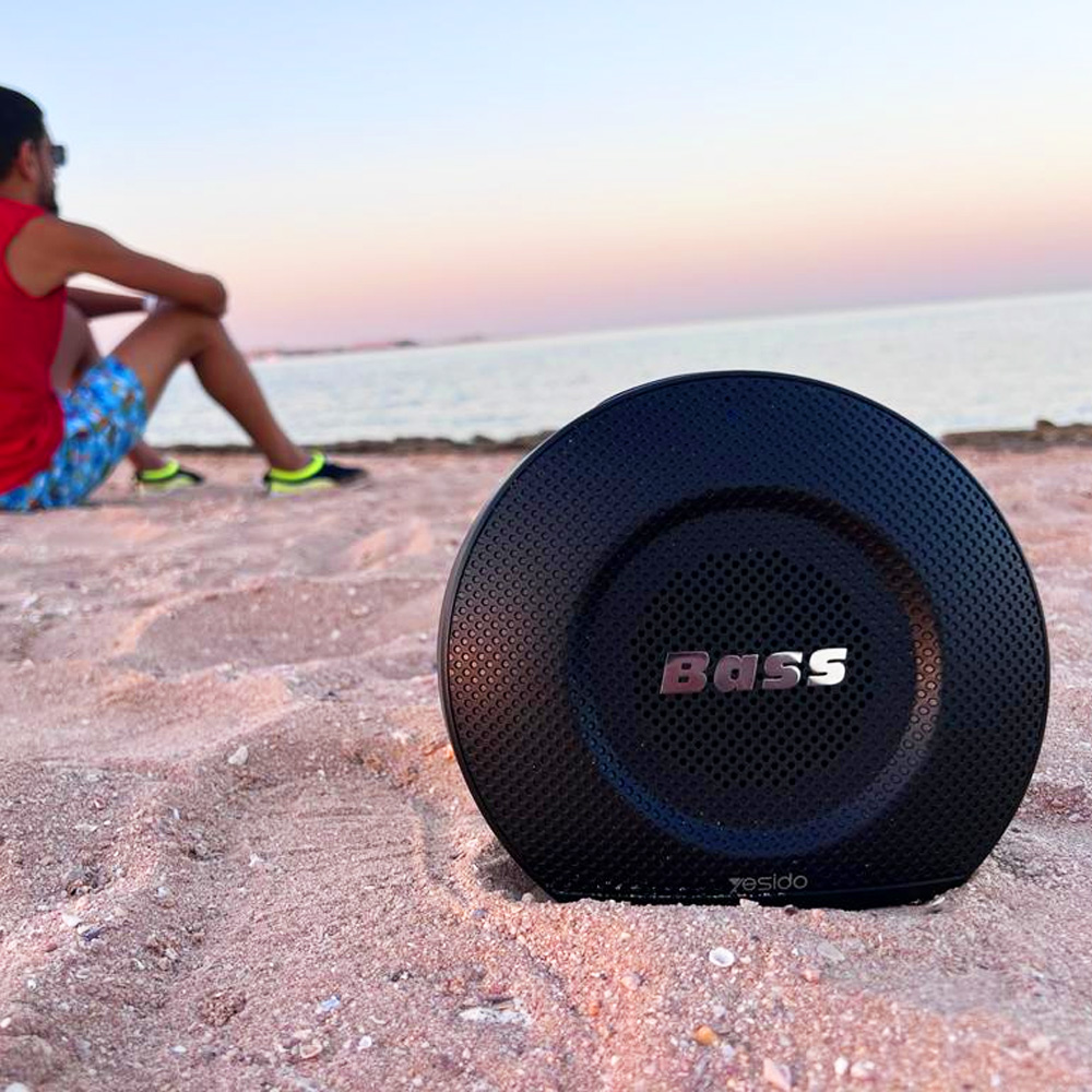 Bass bluetooth Speaker1_0009_Hue_Saturation 1 copy 4